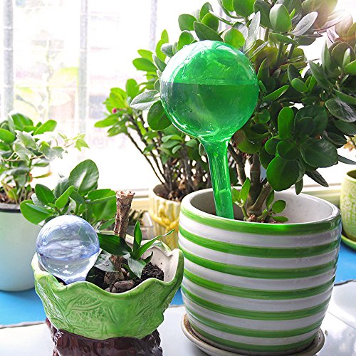 4 Pcs Plant Automatic Watering PVC Bulbs Plant Watering Globes Automatic Watering Bulbs Plants Flowers Irrigation Tool self Watering Globes Stakes (Clear+Green)