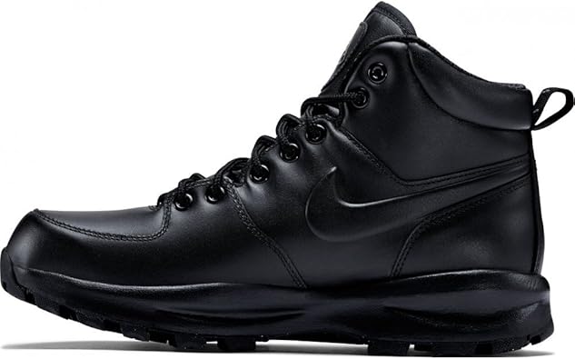 nike manoa hiking boots