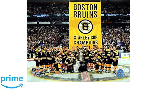 Amazon Com Boston Bruins 2011 Stanley Cup Championship Banner