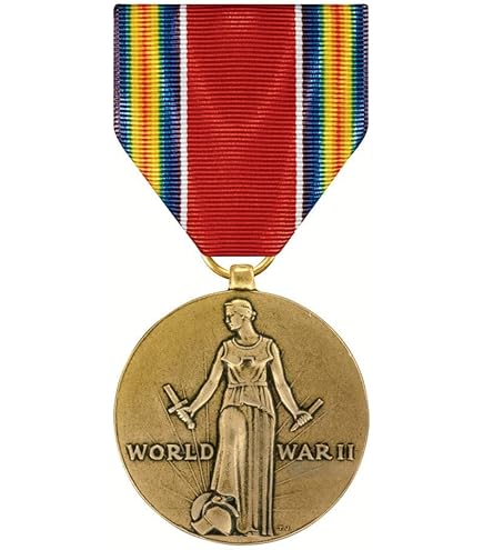 Image Of Deuxieme Guerre Mondiale : Un Soldat Americain Decharge D'un Avion