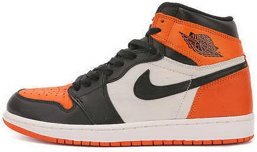 Amazon.com | NIKE Air Jordan 1 Men's Retro High OG Basketball Shoes -40 | Basketball
