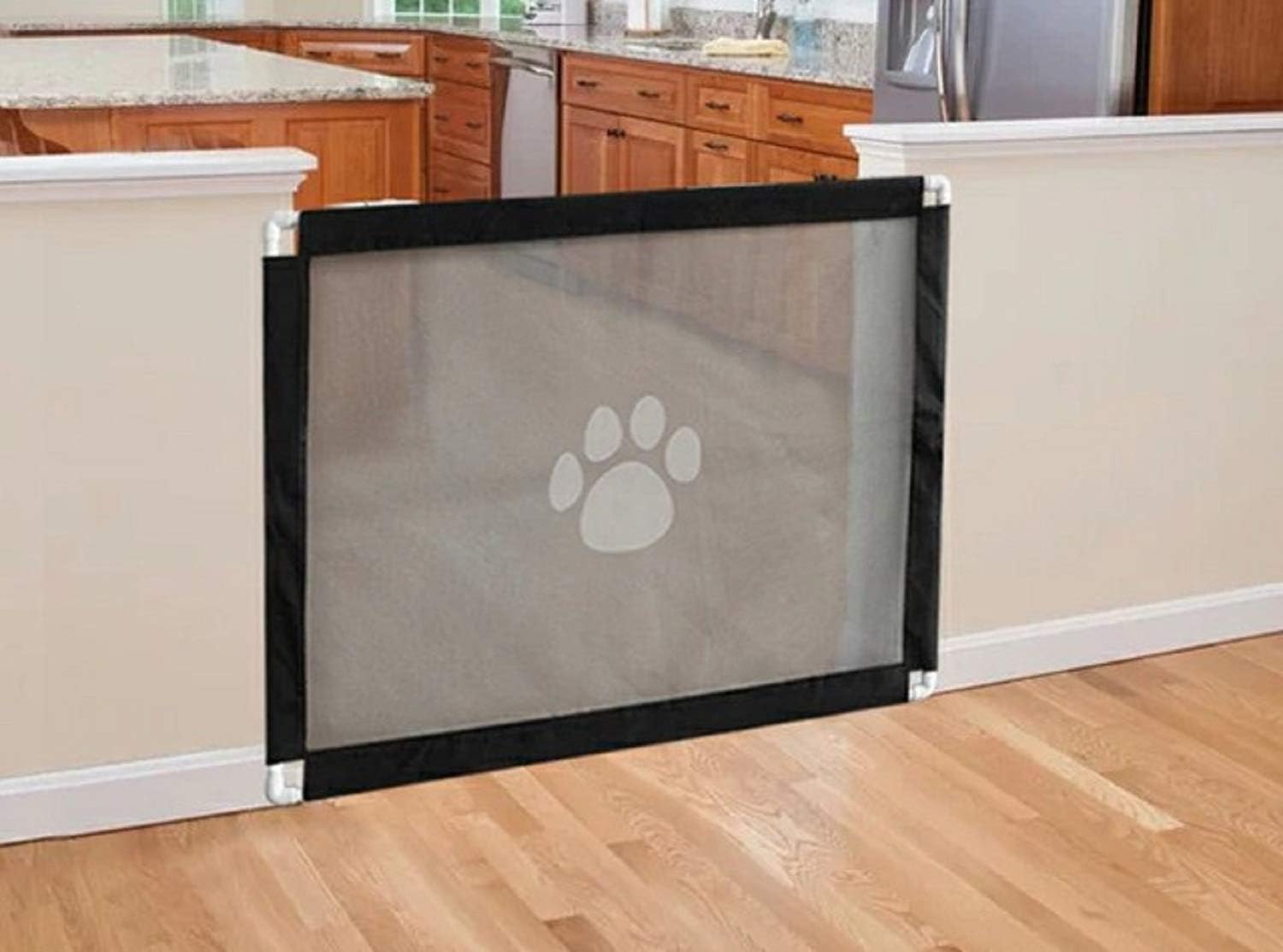 portable kids & pets safety door guard