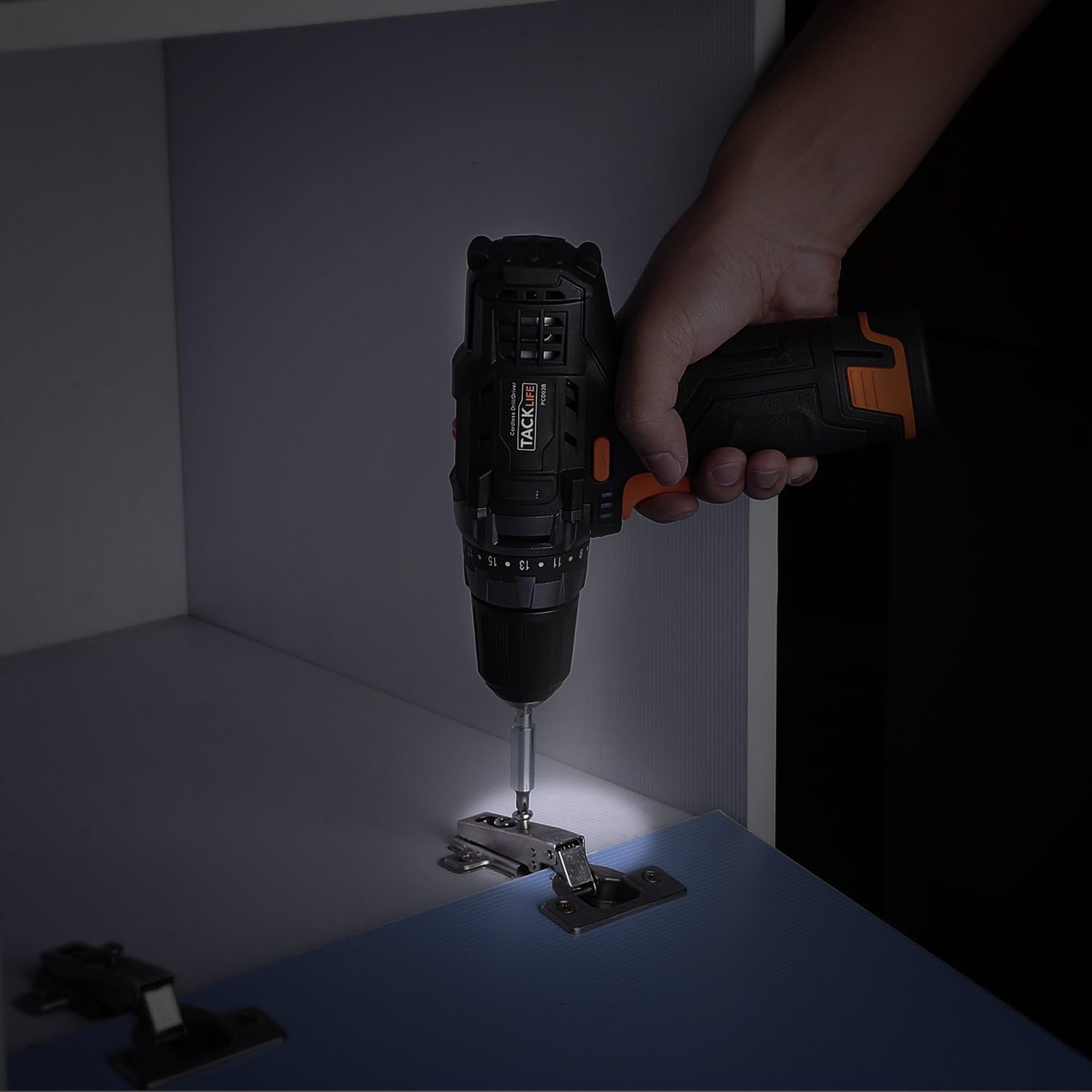 Super Saturday TACKLIFE 12V Cordless Drill Driver With 2 Batteries 3 8