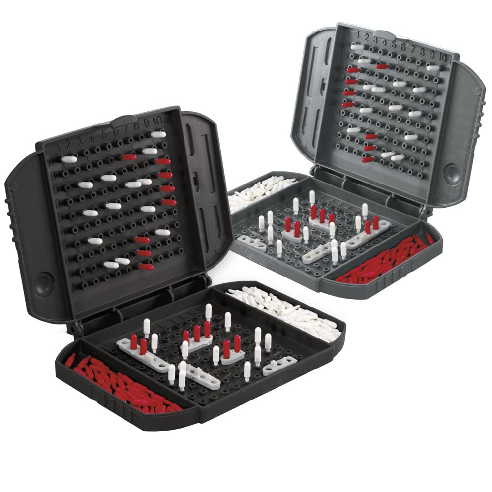 Battleship Grab and Go Game (Travel Size)