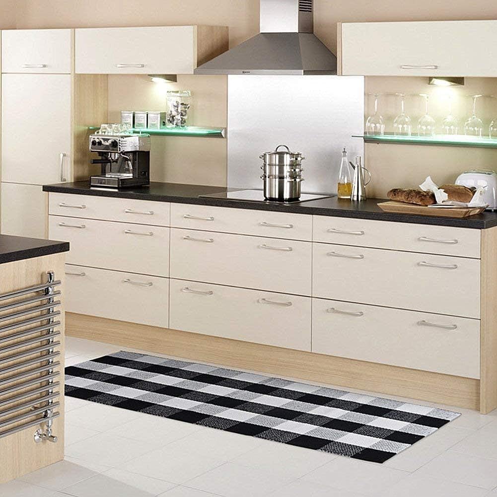 Amazon Com Ukeler Cotton Handmade Buffalo Checkered Kitchen Rugs