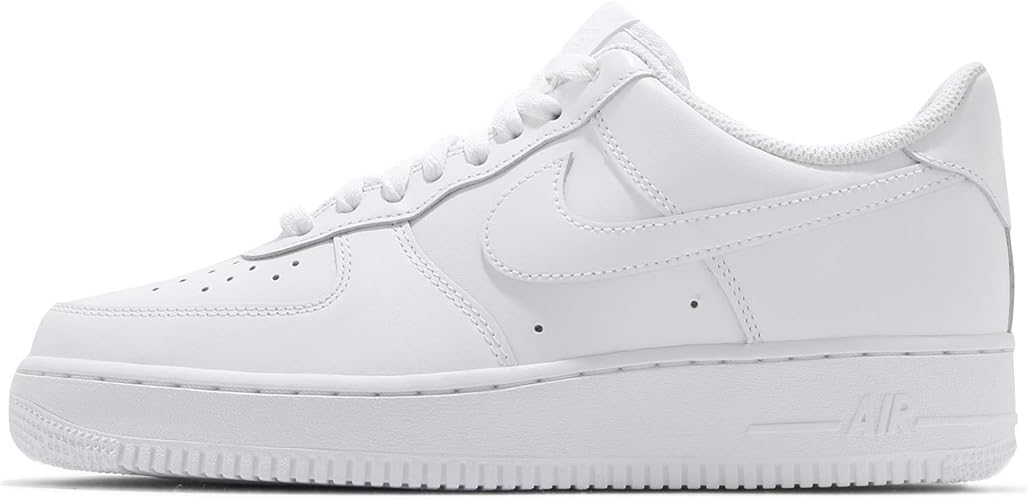 Amazon ナイキ エア フォース 1 07 メンズ カジュアル シューズ Air Force 1 07 Cw22 111 30 0 Cm 並行輸入品 シューズ バッグ
