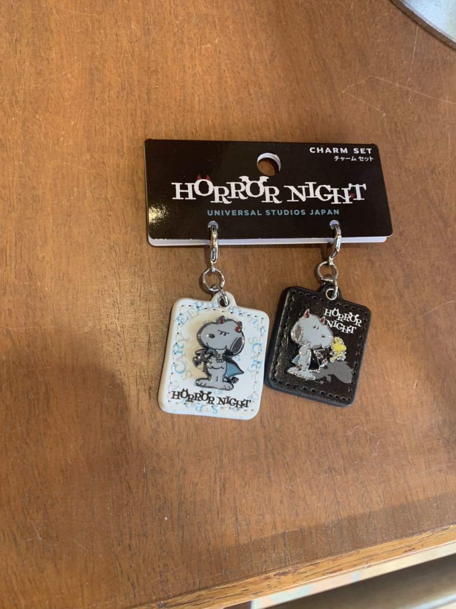 Amazon Co Jp Usj 限定 スヌーピー チャームセット ハロウィンホラーナイト ホビー