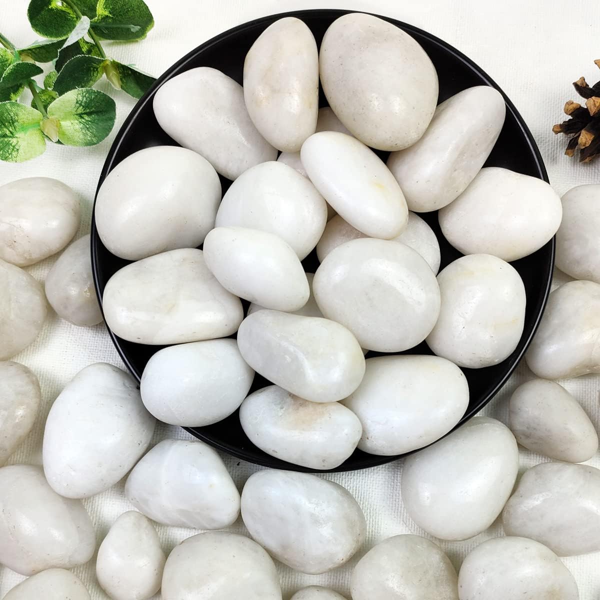 Hardscaping Materials - YISZM 10lbs White River Rocks, 1-2 Inch Natural Pebbles for Indoor Plants, High Polished Decorative Stones Vase Filler Fish Tank Aquariums Landscaping Garden Outdoor and Indoor DIY