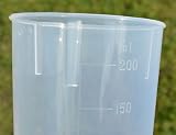 Lizzyoftheflowers 2 Pack Clear Wide Spout Beakers 200ml with Flow Lid view 6