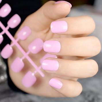 Amazon Com Diy Nail Art Tips Short Fake Nails Bady Kids Small Nail Tips Clear Pink Shiny Carnival Finger Nails Children Festival Decoration F029 329k Beauty