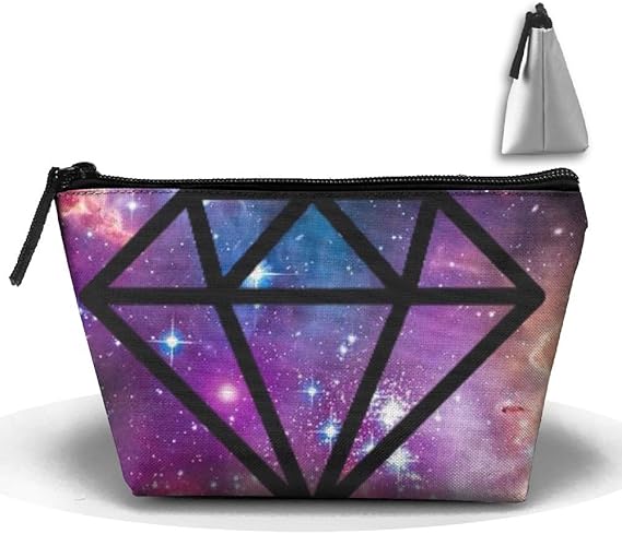 Amazon Co Jp Ermico ポーチ 化粧ポーチ メイクポーチ 3dプリント 宇宙柄 デザイン 台形ポーチ 小物入れ マチ幅広め ポーチ 携帯 収納 アクセサリー入れ レディース 服 ファッション小物