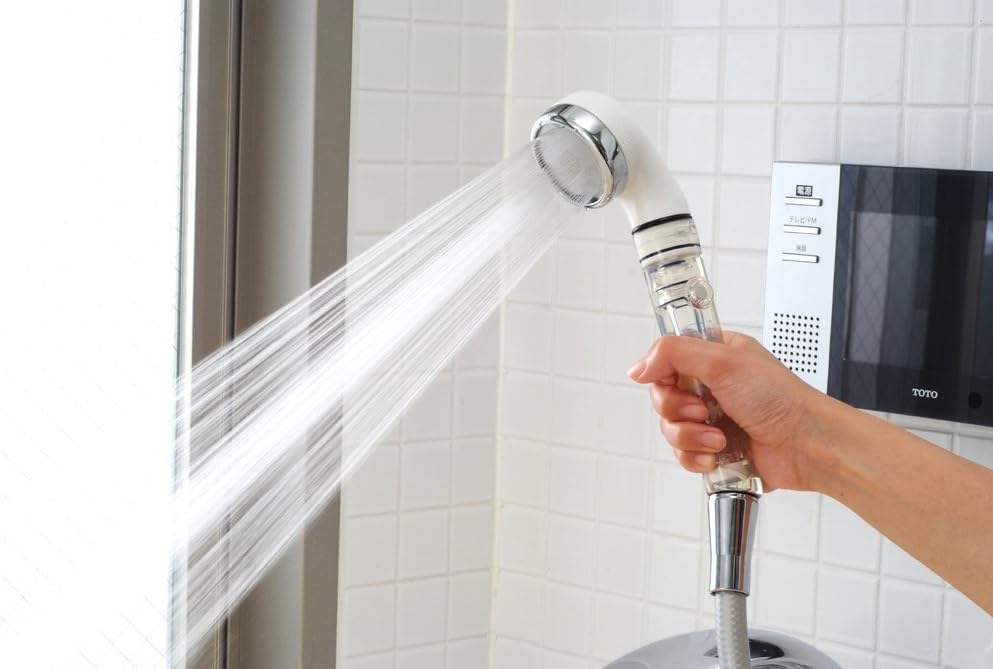 Amazon アラミック Arromic シャワーヘッド イオニックcシャワー 塩素除去 インジケータ付 増圧 節水 最大50 ホワイト 日本製 Ics 24n Diy 工具 ガーデン