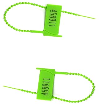 numbered luggage tags