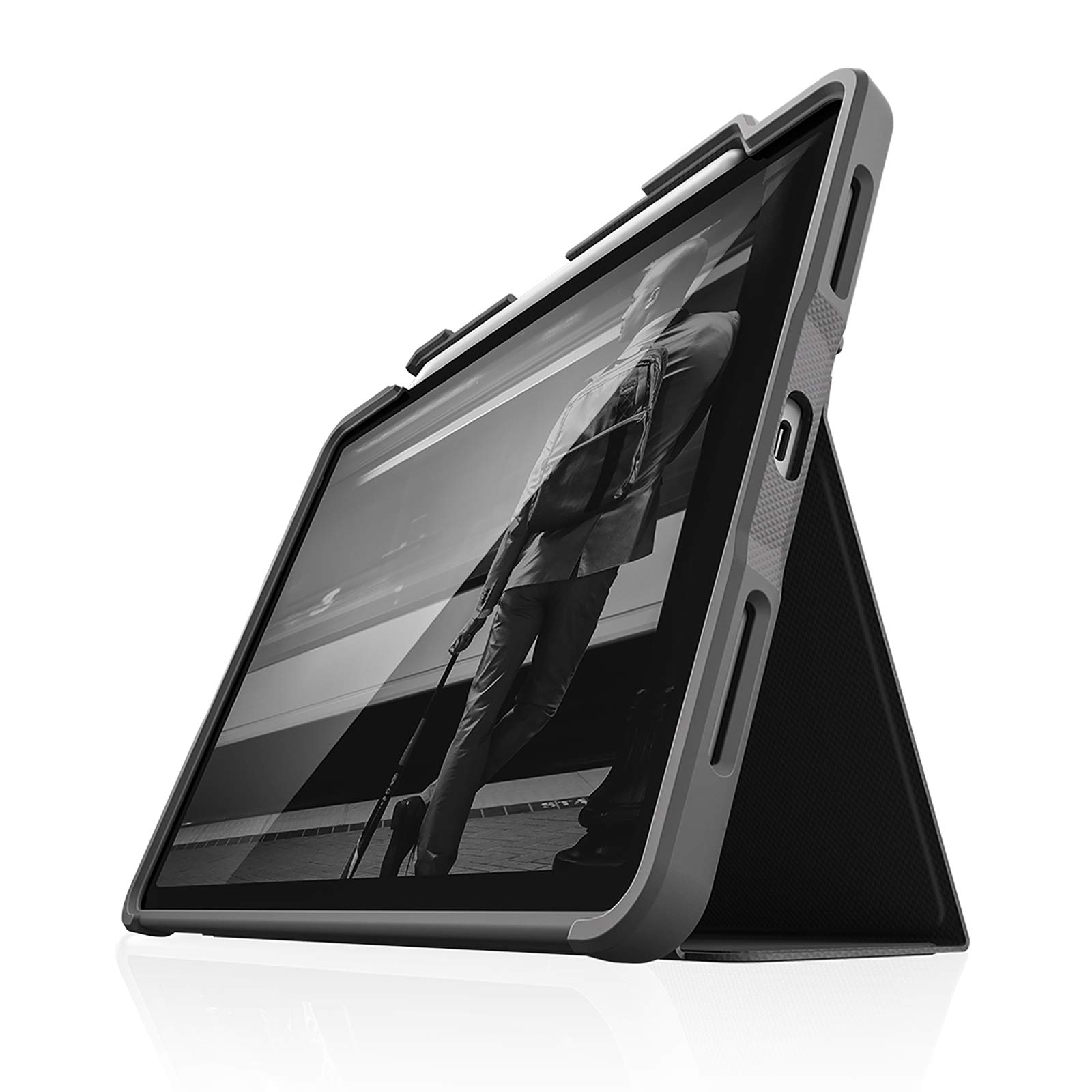 STM Rugged Plus STM-222-287L-01 suitable for iPad Pro protective case 32.8 cm (12.9 inches) (fourth generation in 2020), military specification drop test protection, instant switch off, black
