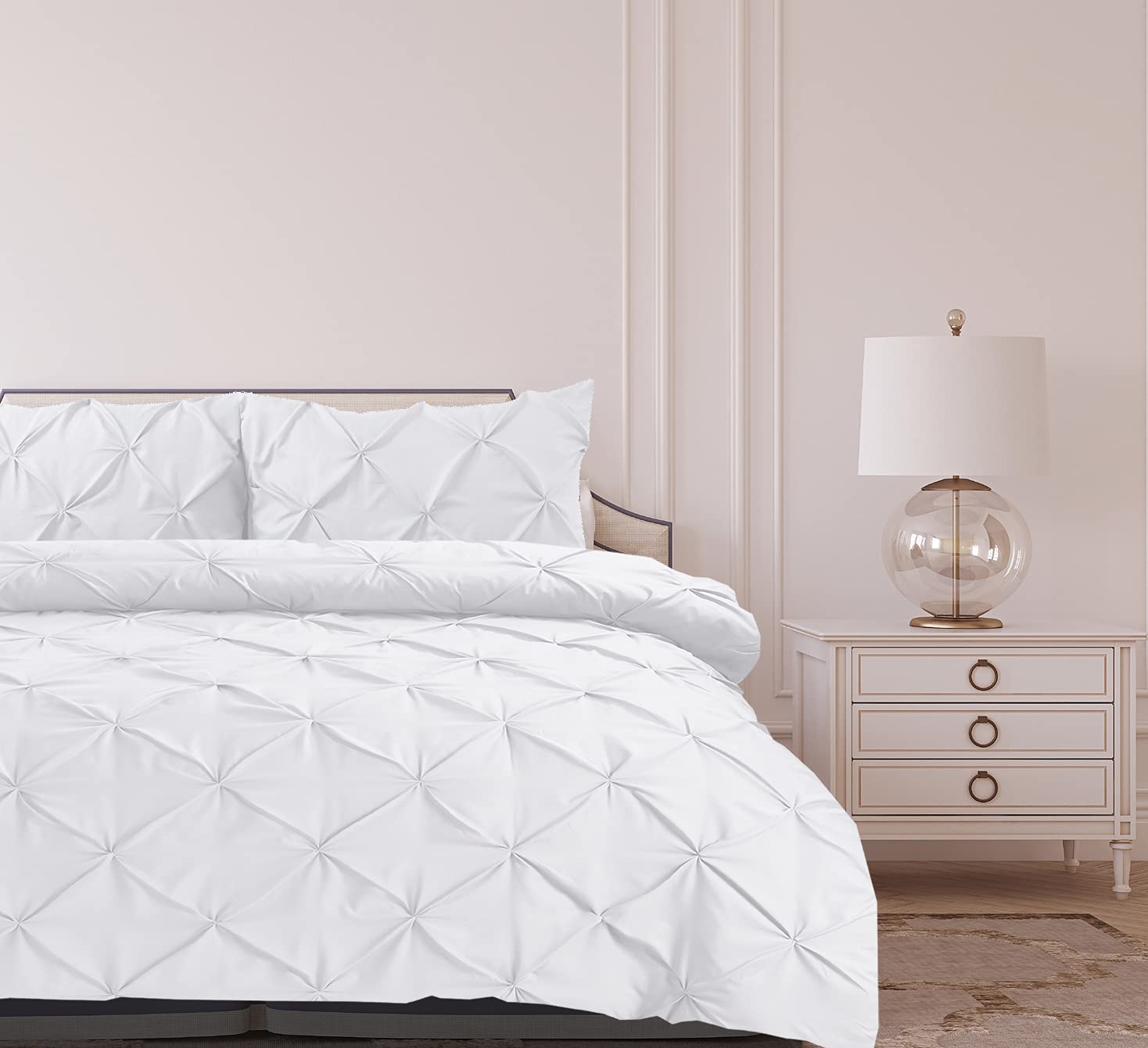 Bronwen Mathews Pintuck White King Size Duvet Set Pinch Pleat Soft Microfibre King Bed Quilt Cover with 2 Pillowcases,Easy Care Wrinkle Free King Size Bedding Set of 3 Pcs(White, King Duvet Cover Set)