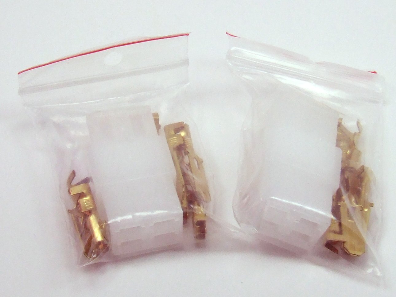 Pcs. 2 x Cable Shoe KIT 4 way with case #A731
