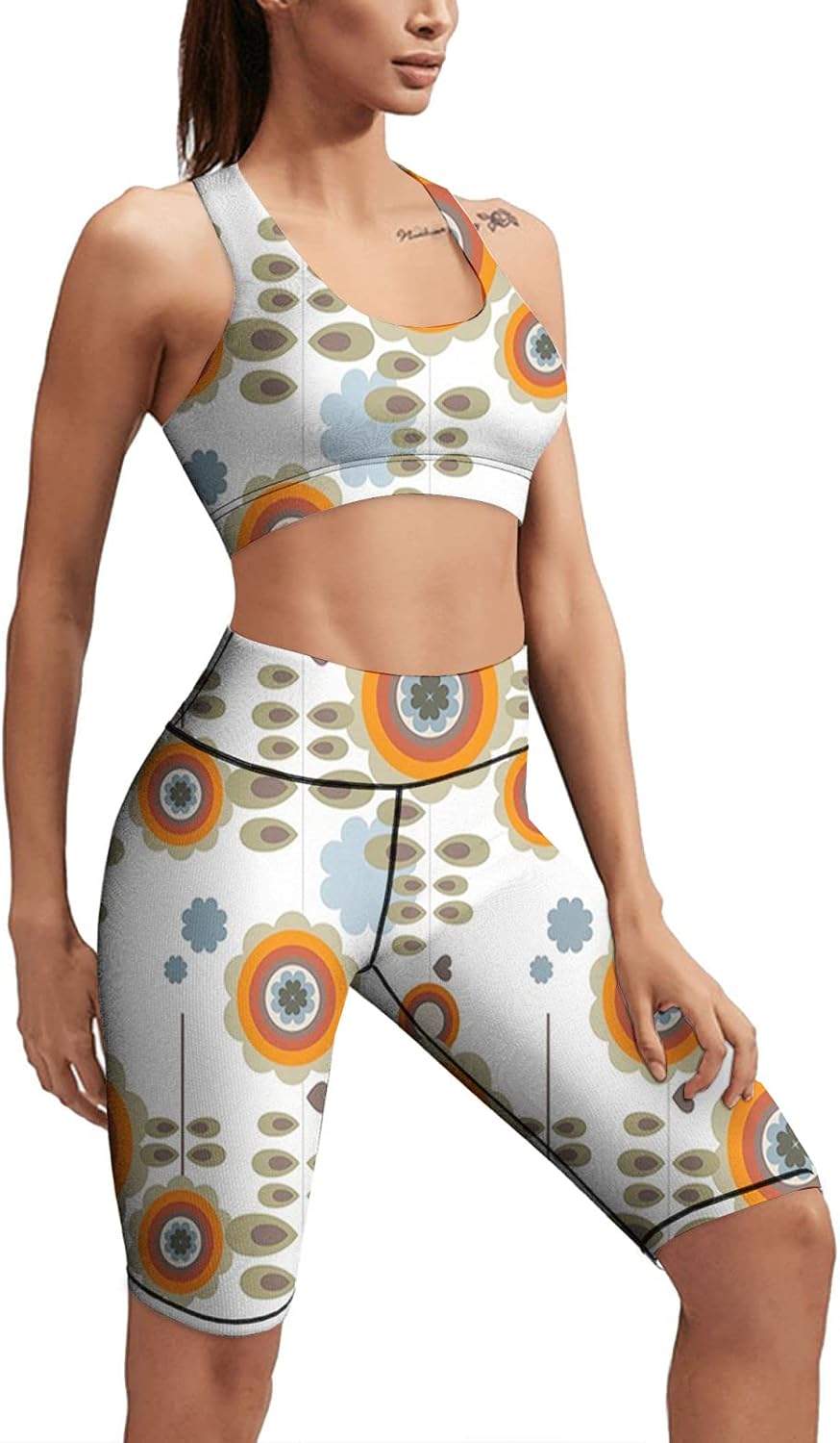 Retro Floral with Colorful Blossoms Garden Plants Women