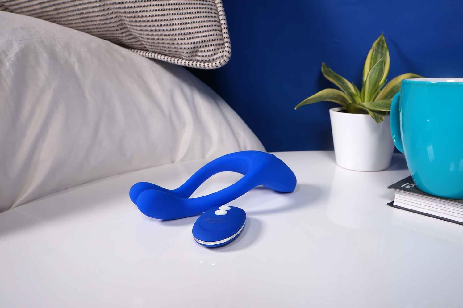 Doppio 2.0 Multi-use Couples Vibrator with Wireless Remote Control, Blue - Image 5