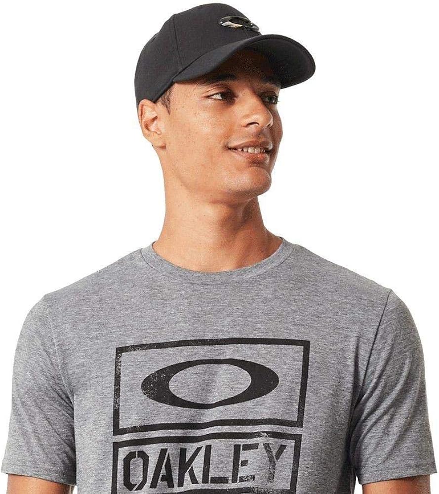 Oakley Men's Tincan Cap: Clothing