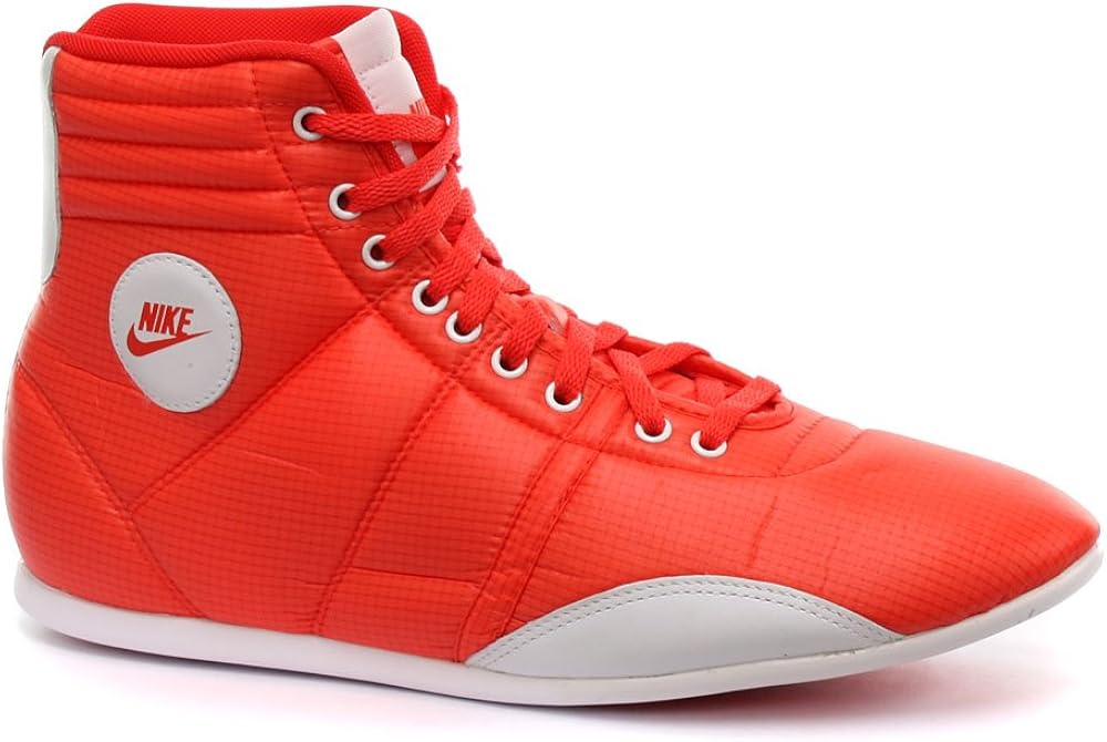 nike hijack mid womens trainers