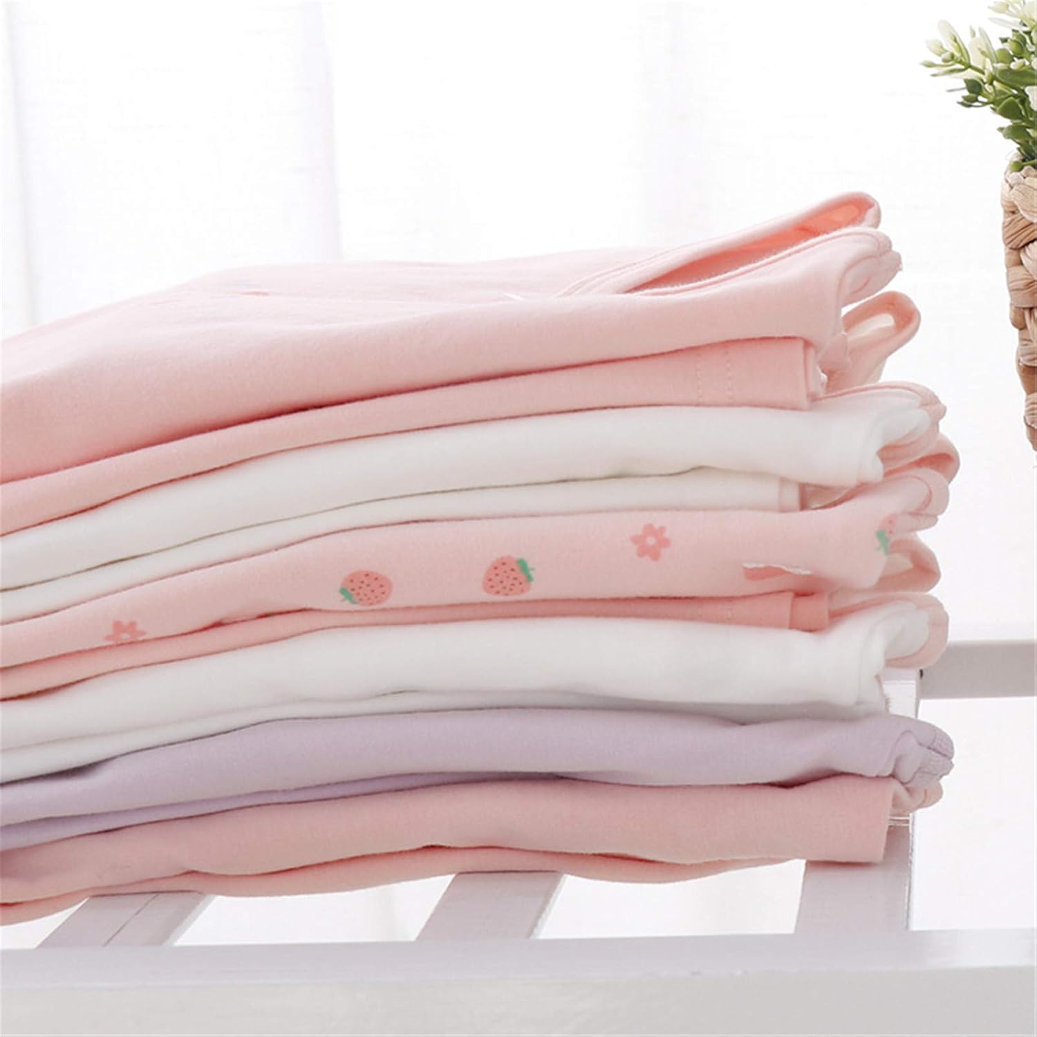 Girl Long Sleeve Tee Shirt Cotton Casual Winter Crewneck Basic Graphic T-Shirt 3 Packs Sets: Clothing