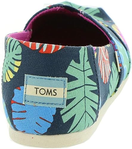 toms amazon
