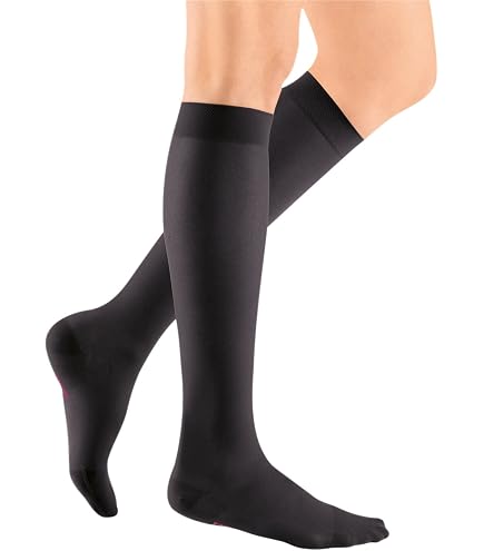 Amazon.com: mediven plus Compression Stockings 20-30 Calf Closed