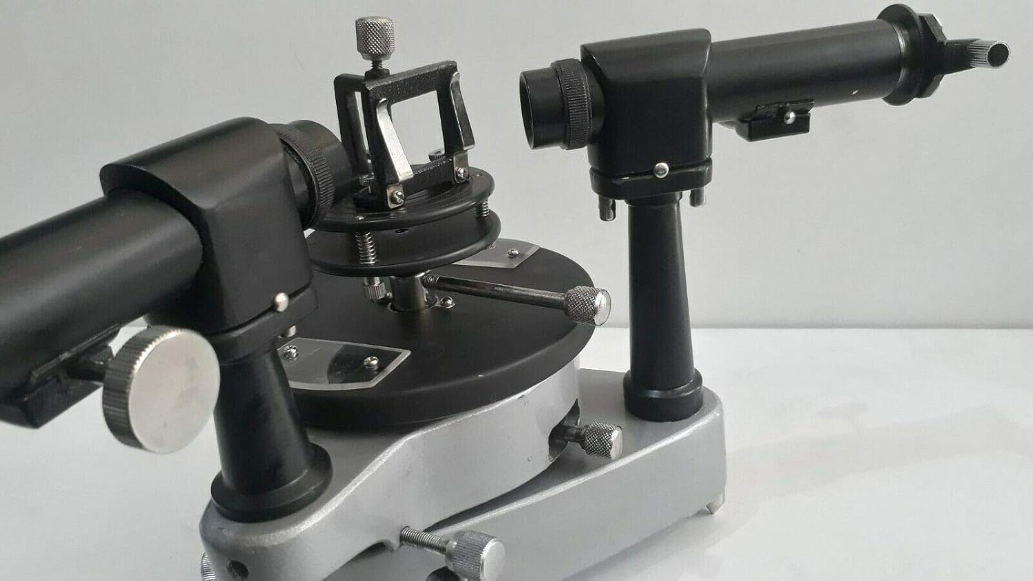 Yantra 6 Inch 30sec Diffraction Spectrometer to Measure Prism