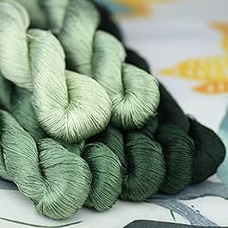 MINGGUXIUYI Natural 100% Mulberry Silk Floss