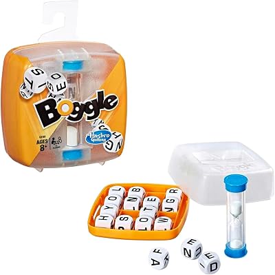Hasbro C2187 Boggle Classic Word Game 90 Seconds Travel Case Brown
