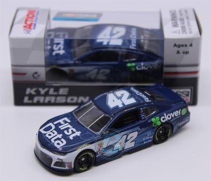 kyle larson toys
