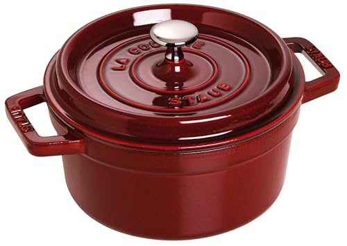 STAUB Cocotte, Gusseisen Braeter mit Deckel, 22 cm, 2,6 L, Rund, Alle Herdarten inkl Induktion, Made in France, Grenadine-Rot
