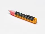 Fluke 1AC II VoltAlert Non-Contact Voltage Detector CAT IV 1000V view 4