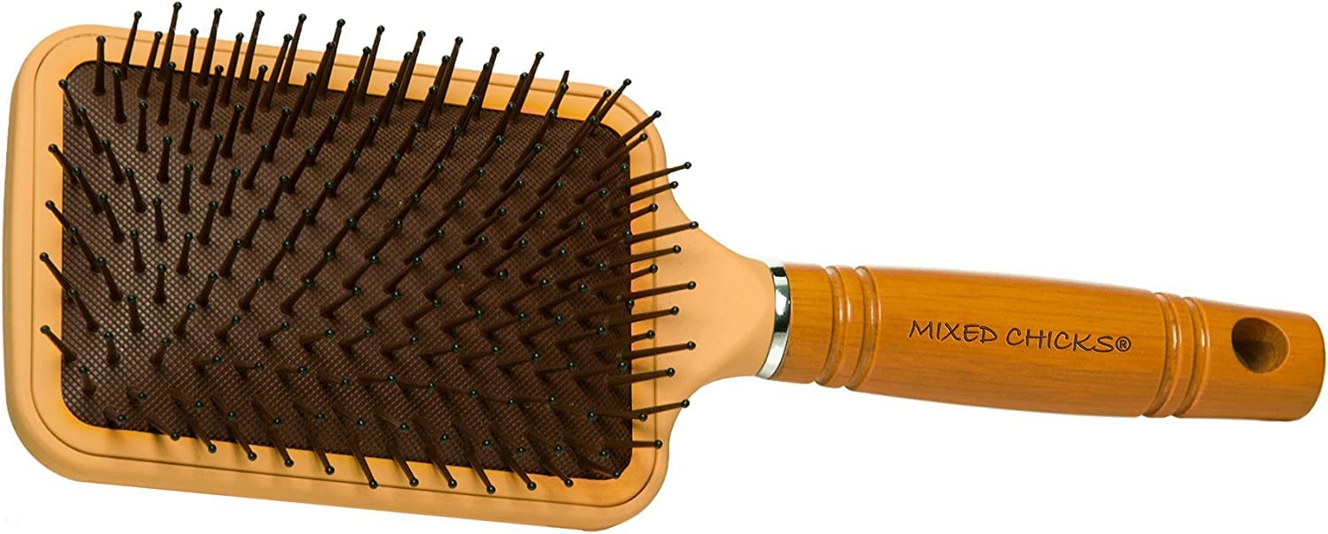 Mixed Chicks Paddle Brush