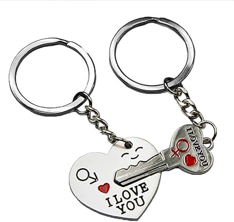 Amazon Co Jp Hommy 恋人のキーホルダー カップルセット 恋人へのプレゼント 誕生日プレゼント 結婚記念日プレゼントギフ卜 可愛い おしゃれ ハート キー I Love You 文字付き ホーム キッチン