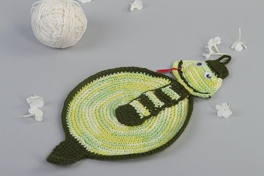 Amazon Com Handmade Crocheted Stand For Hot Pad Textile Potholder