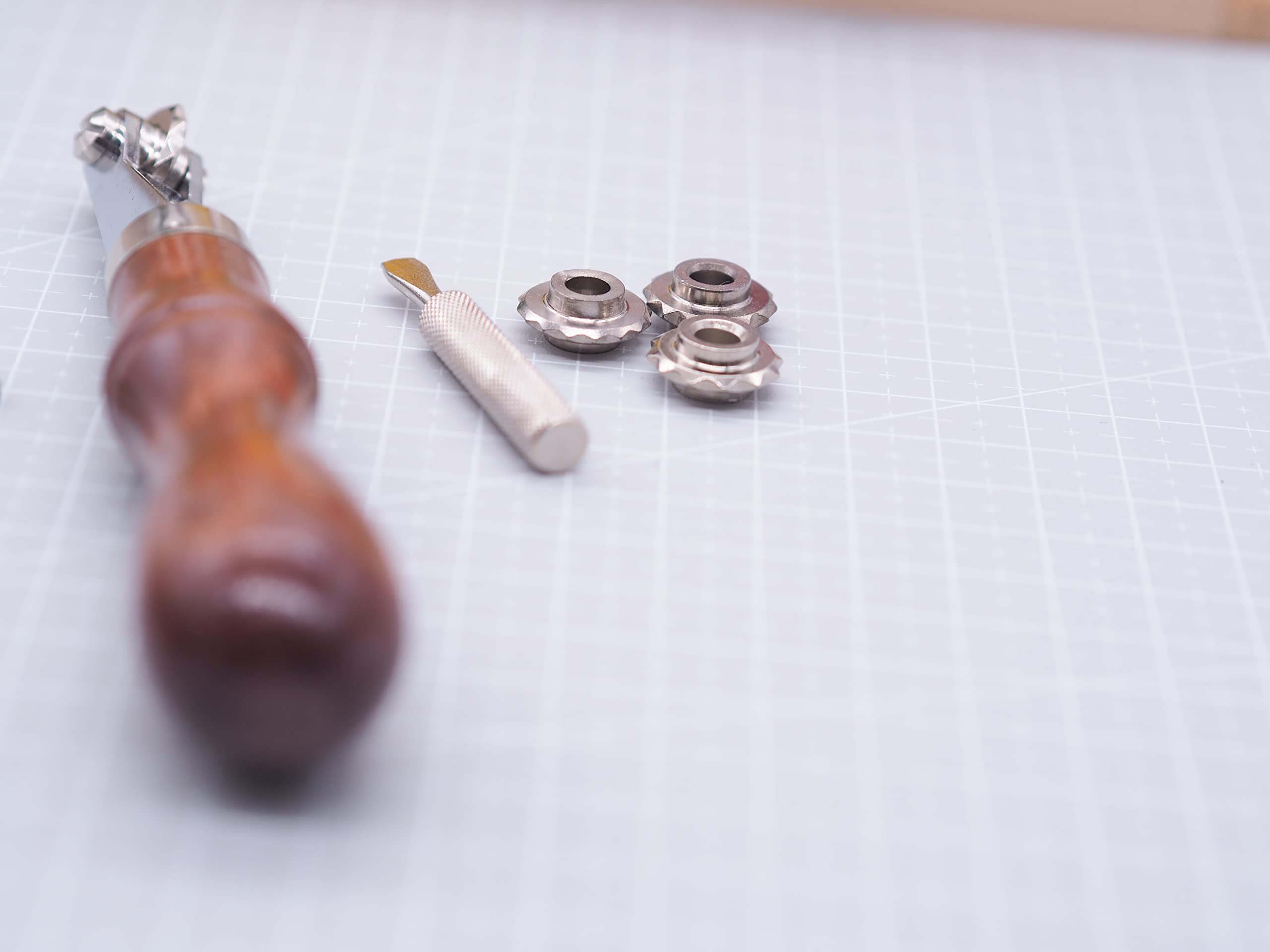 Leather Groover Beveler and Leather Stitching Overstitch Wheels Mark Spacer Set, Leathercraft Sewing Embossing Tool Set