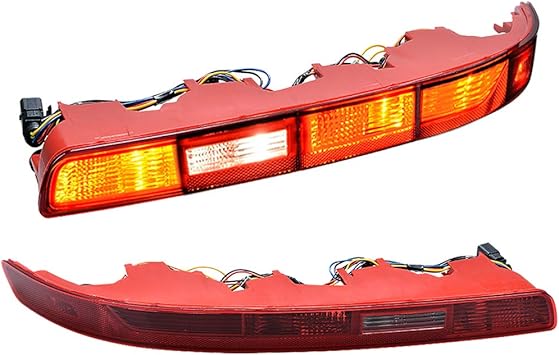Amazon Com Oe Replacement For Audi Q7 2006 2015 Rear Left Right Side Bumper Tail Light Reverse Light Fog Lamp Automotive