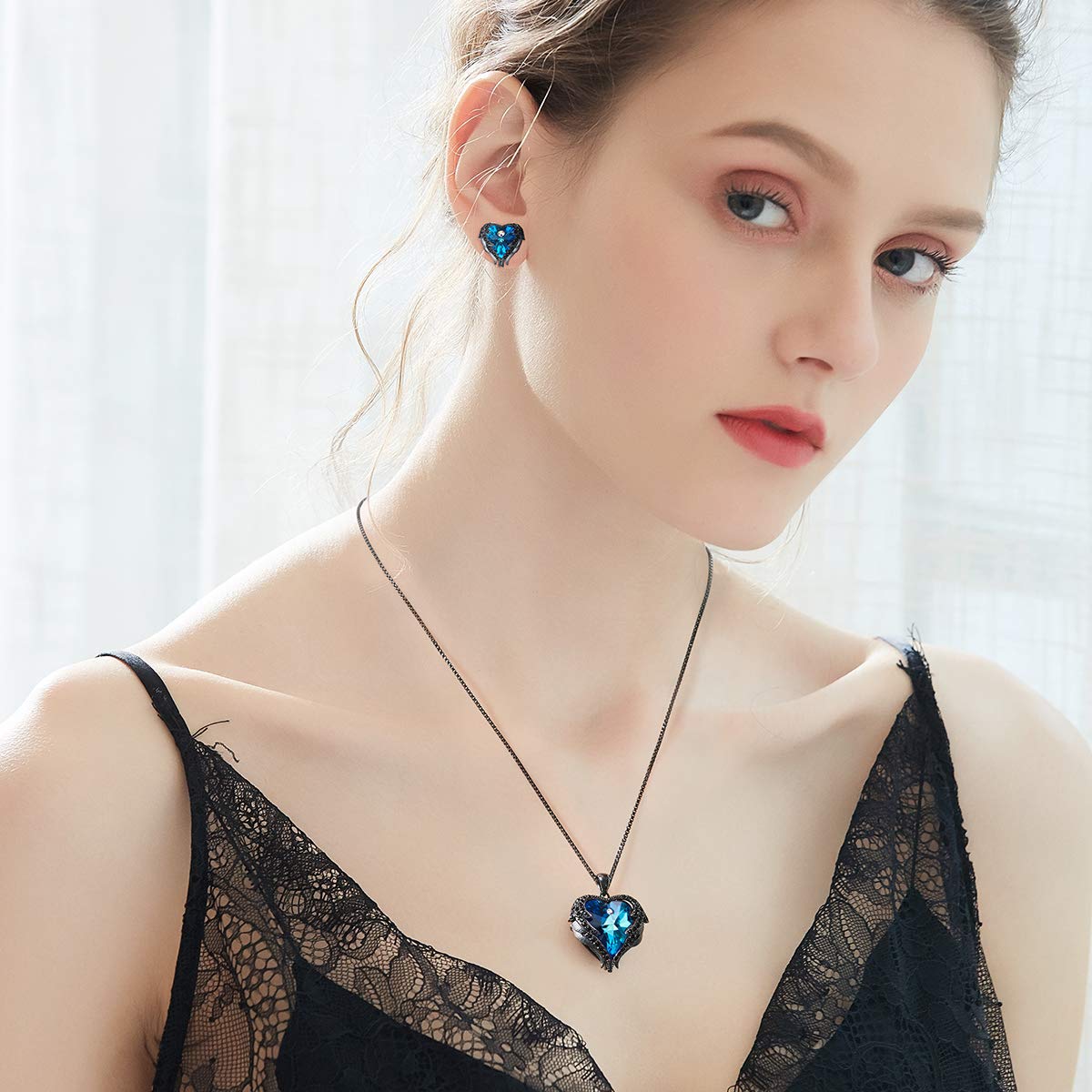 CDE Jewelry Set for Women Heart Shape Pendant Necklace and Studs Earrings Embellished with Crystals from Swarovski Dark Blue Heart of Ocean Pendant Necklace Set Gifts for Mothers Day