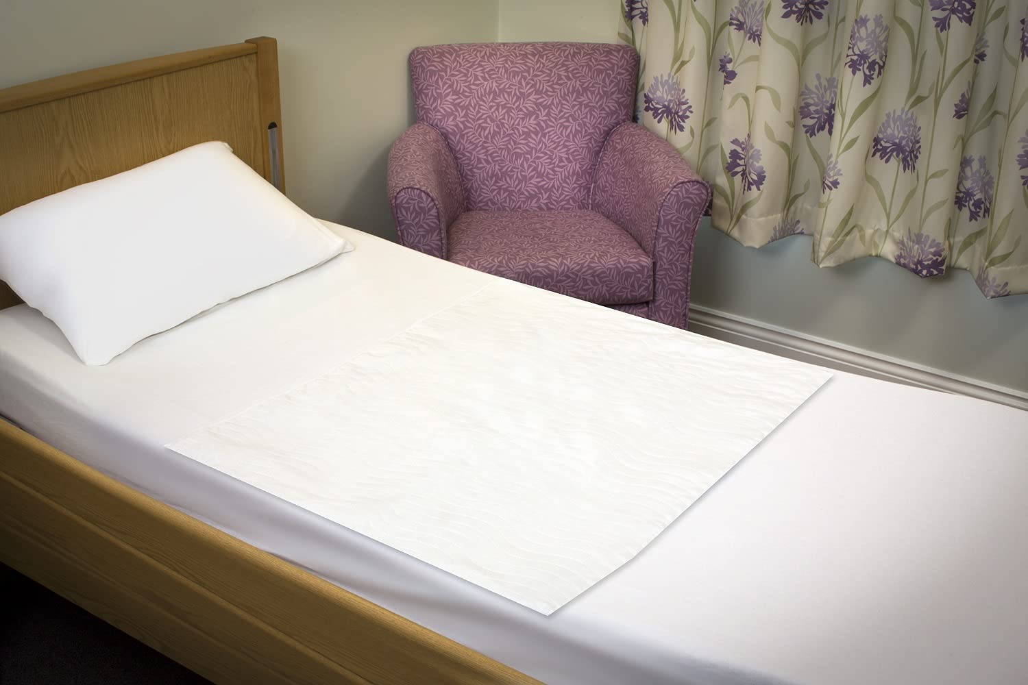 Absorbent Reusable, Incontinence Bed Pad Mattress Protection,70 x 85cm White Twin pack