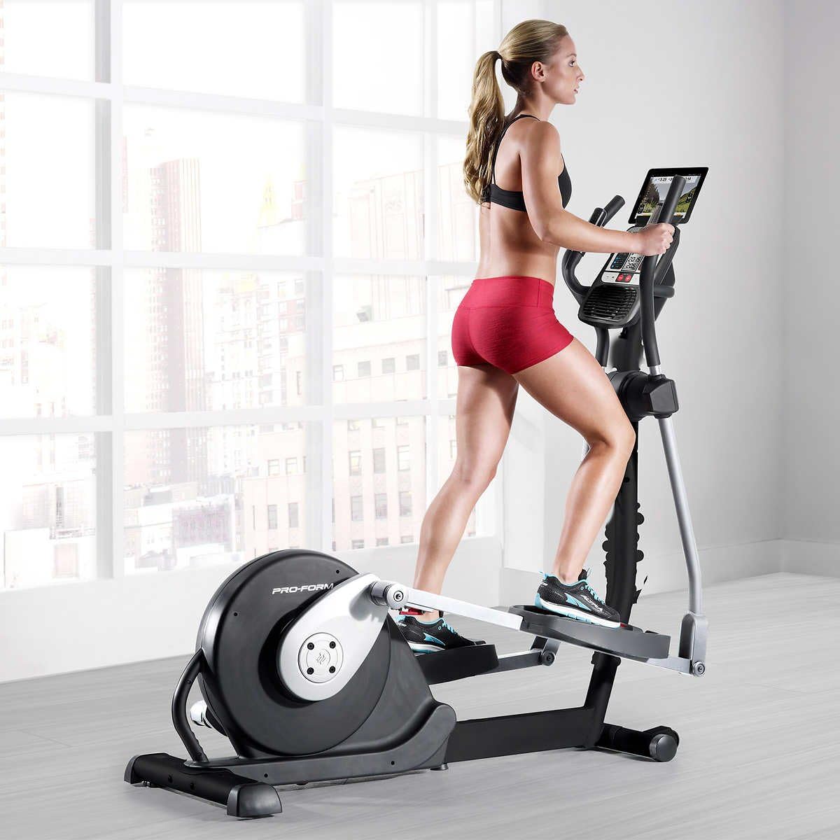 ProForm 450 LE SpaceSaver Elliptical, Treadmills Amazon Canada