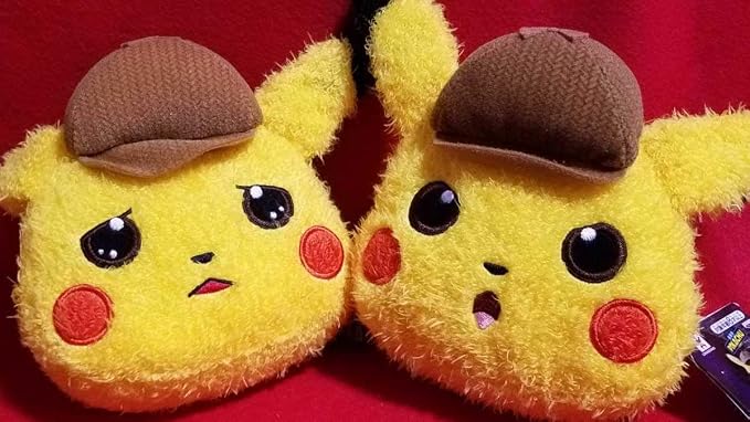 Amazon ポケモン ポケットモンスター 名探偵ピカチュウ ぬいぐるみポーチ ピカチュウ 2種まとめ ぬいぐるみ ホビー