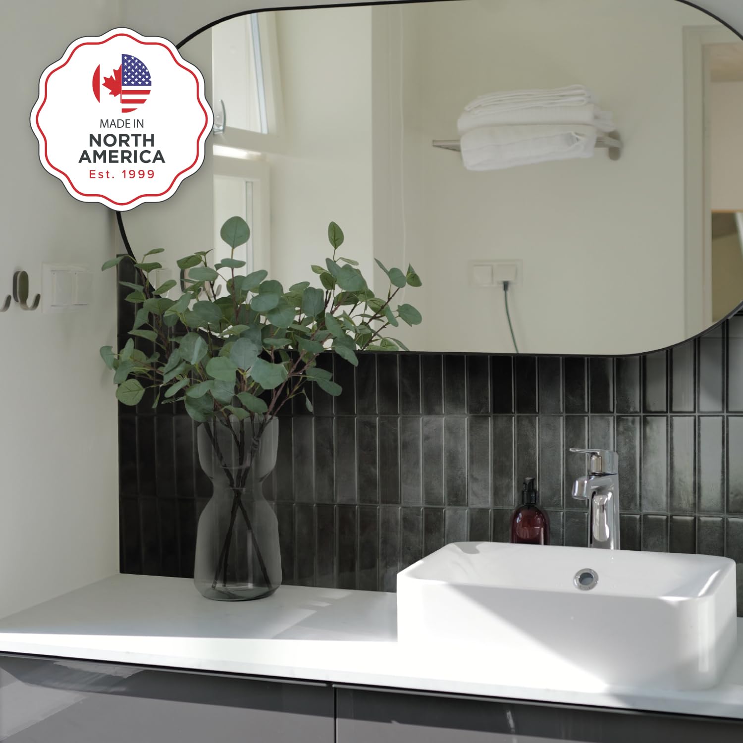 Smart Tiles Peel and Stick Backsplash - 5 Sheets of 11.43''x9'' - 3D Adhesive Peel and Stick Tile Backsplash for Kitchen, Bathroom, Wall Tile, Zaida Black