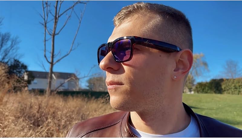 OhO - Occhiali da sole Bluetooth, controllo vocale e orecchio aperto, occhiali intelligenti per ascoltare musica e chiamate con volume su e gi, occhiali audio Bluetooth 5.2 e impermeabile IP44
