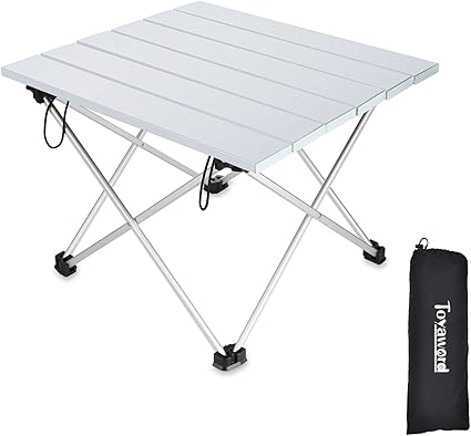 Amazon Co Jp アウトドアテーブル キャンプ テーブル 折畳テーブルアルミ製 耐荷重30kg 折りたたみ式 キャンプ用 アウトドア 室内 軽量 コンパクト 携帯便利 収納袋付き ホーム キッチン