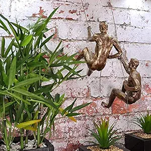 SN Handicrafts Creative Resin Retro Rock Climbing Sculpture Figures Living Room Wall Decorations - Black, Medium - Set of 2