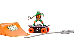 Teenage Mutant Ninja Turtles Toy, Mikey Rippin’ Turtle Racers Rip-Cord Powered Skateboard, with Ramp Stunt Accessory, Mutant Mayhem Collectible Skateboard Toys for Kids, Ages 3+