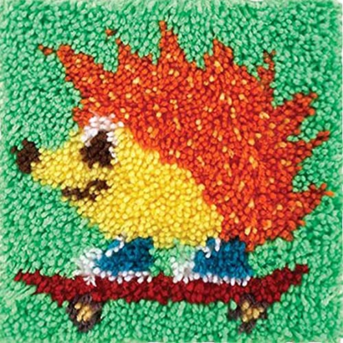 Cartoon Hedgehog Latch Hook Kits Rug DIY Handmade Crochet Yarn Embroidery Needlework Hook and Latch Kit Printed Canvas Carpet Cushion Cover Home Sofa Christmas Decoration 30x30cm