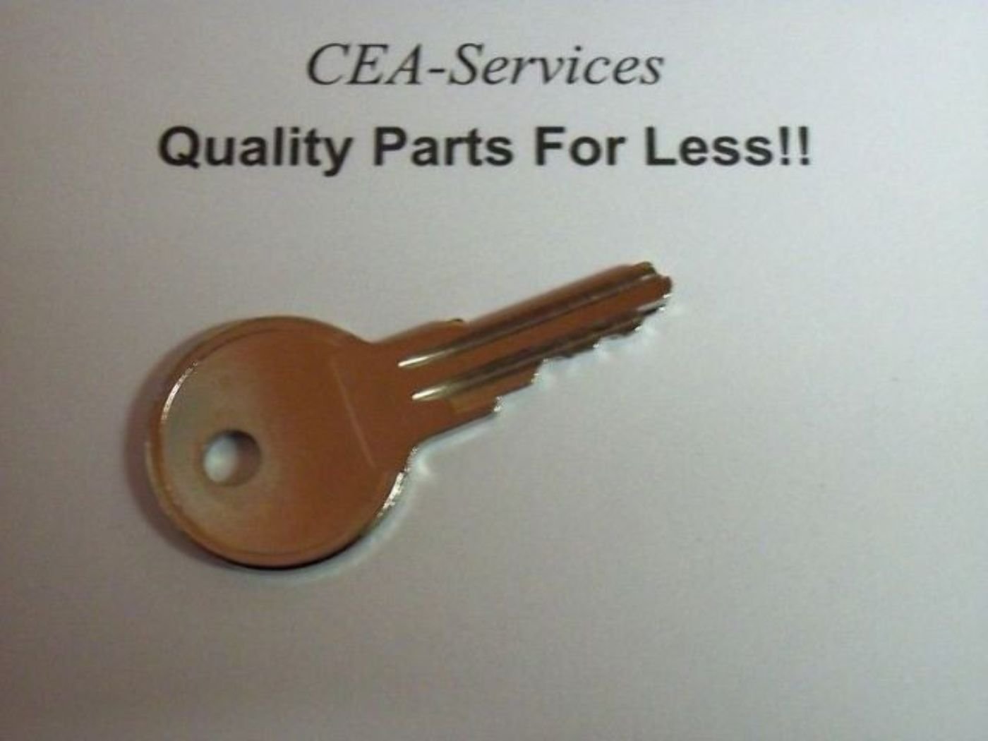 (1) Key Fits Snorkel Lift 36 E2 Industrial & Scientific