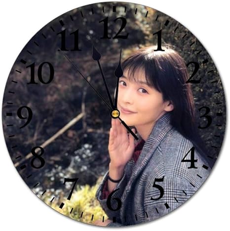 Amazon 上坂すみれ ウォールクロック 壁掛け時計 アナログ クロック インテリア 円形 サイレント ノベルティ 印刷 掛置兼用 連続秒針 家 寝室 居間 食堂 浴室 台所用 直径25cm 部屋装飾 置き時計 掛け時計 オンライン通販